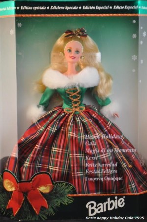 1995-barbie-happy-holidays-gala-special-edition-15816-7