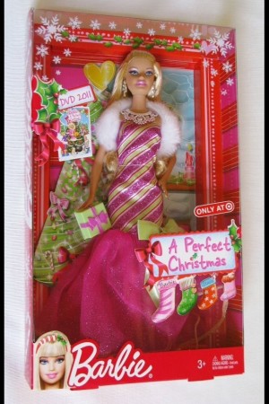 barbie a perfect christmas Natale Perfetto Happy Holidays Dress Blond Pink Doll